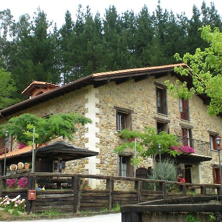 Agroturismo Iturbe Axpe de Busturia Bagian luar foto